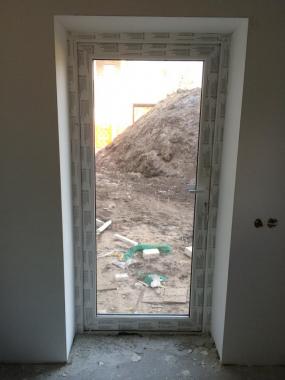 Door T PVC 900 x 2200 mm